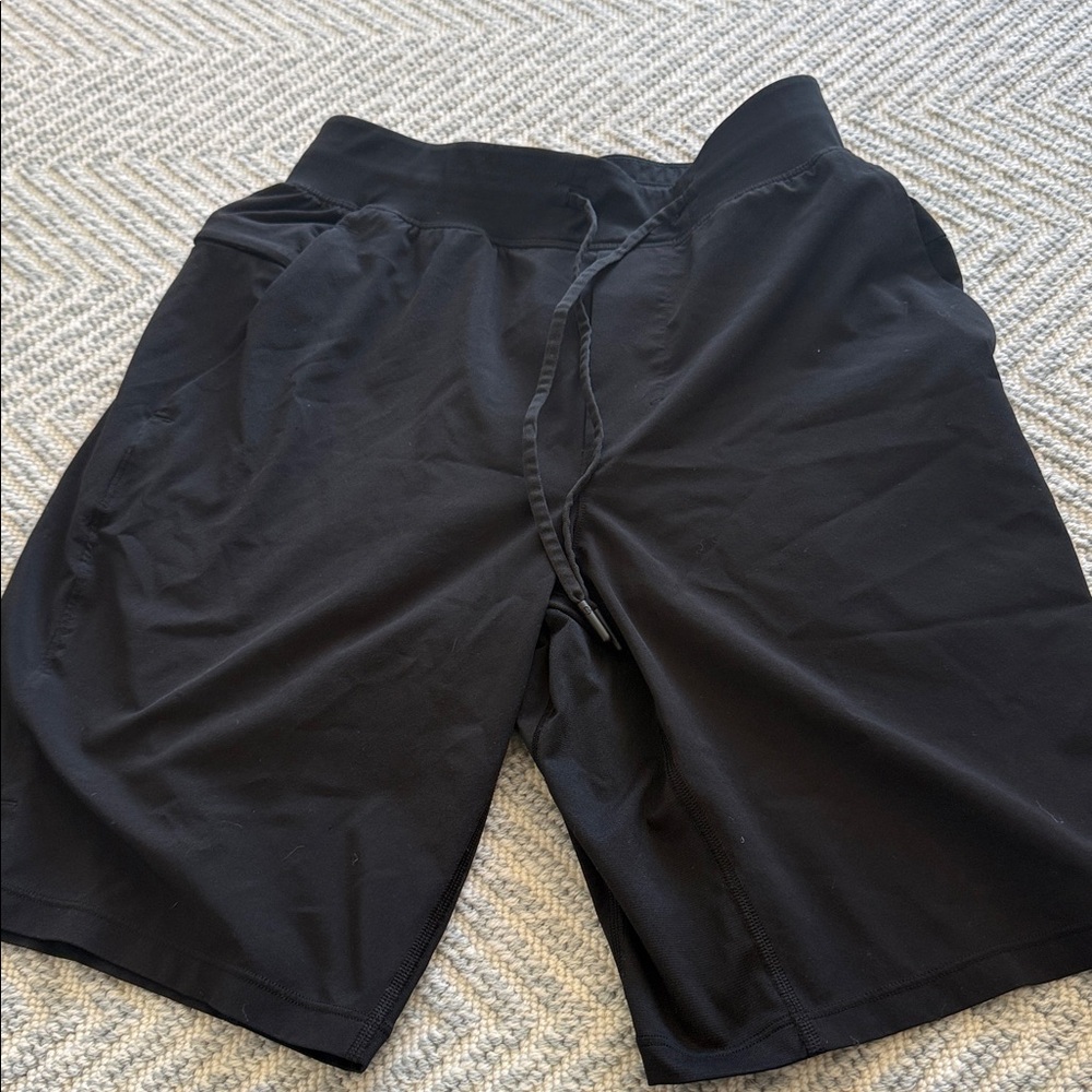 Men's Lululemon NWOT license to train Blue Athletic Shorts